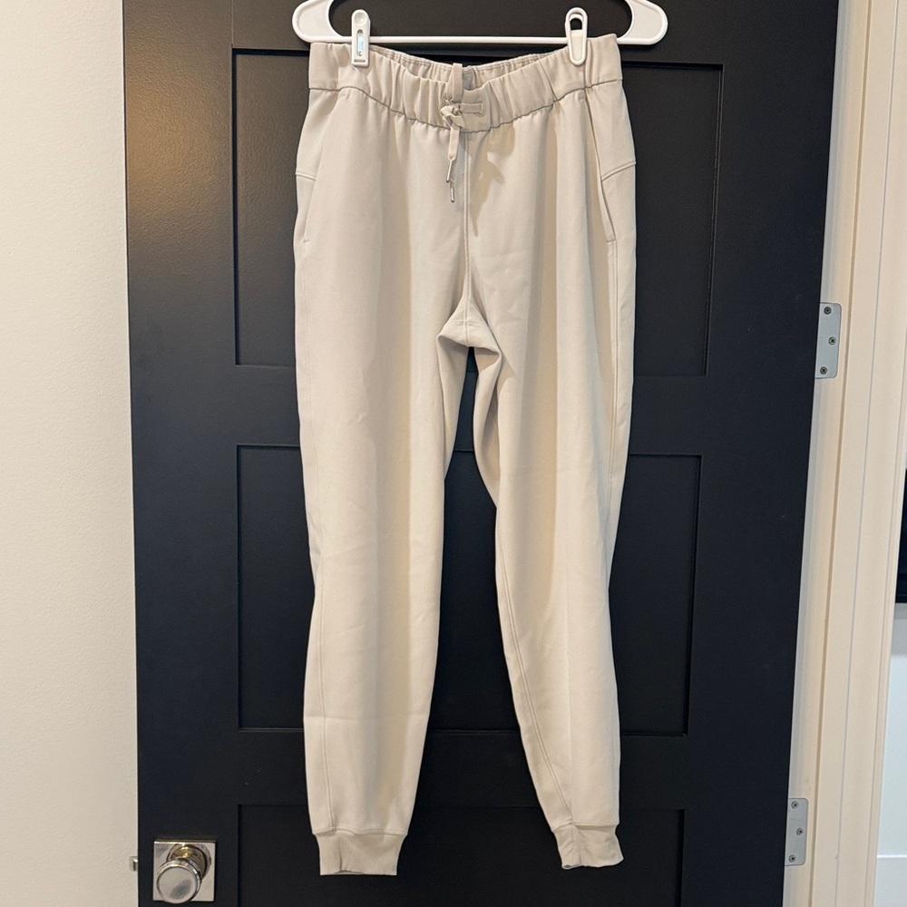 Lululemon On the Fly Joggers